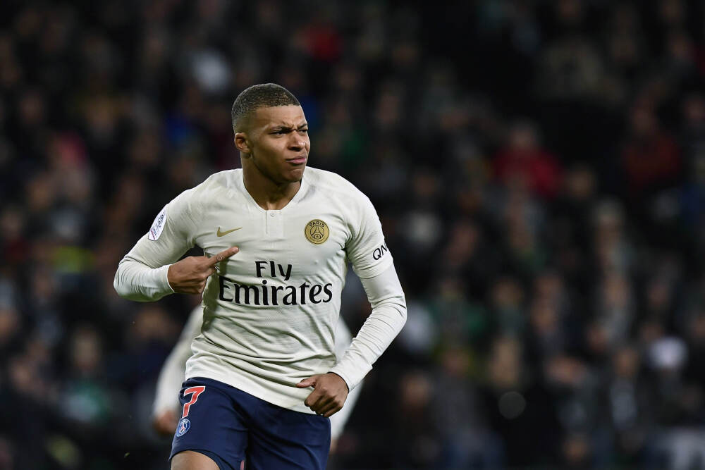 嘉泽新能：拟斥资2.2亿元至4.4亿元回购股份